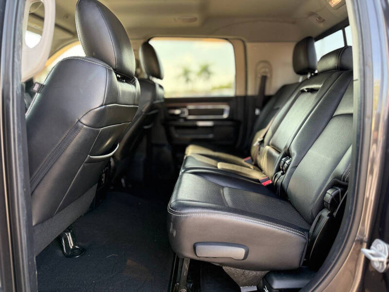 2017 RAM 3500 Laramie