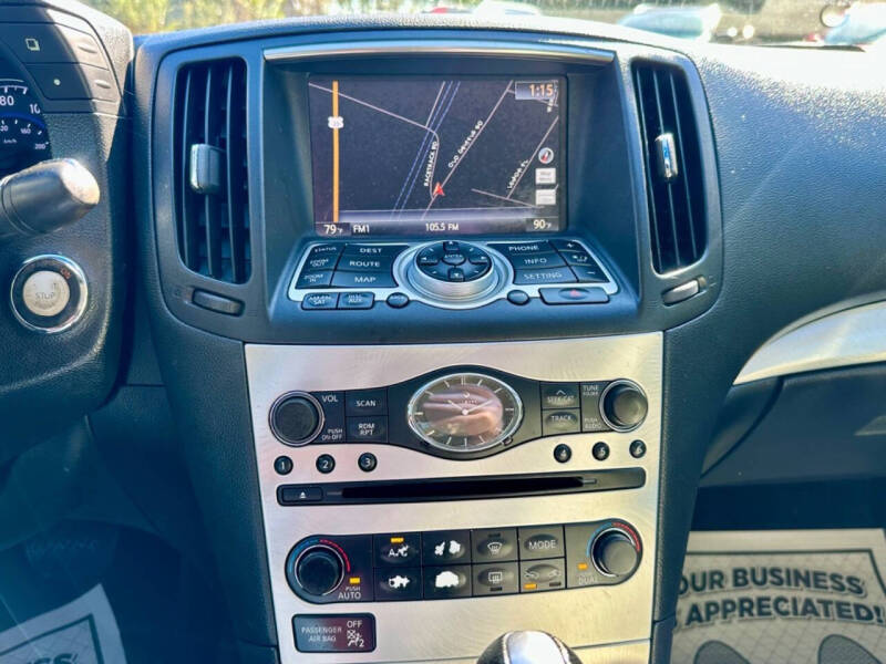 2015 Infiniti Q60 Convertible