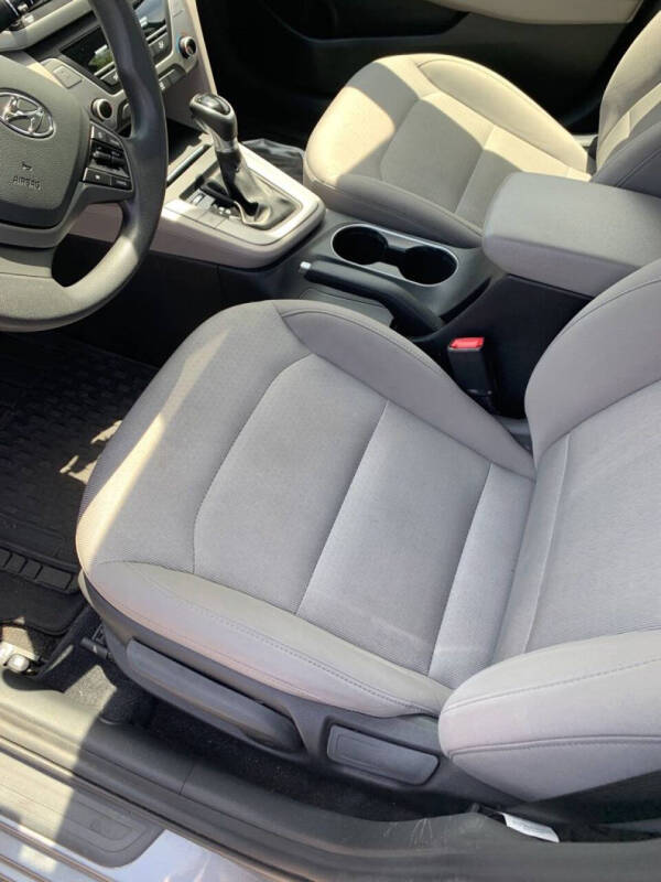2018 Hyundai Elantra