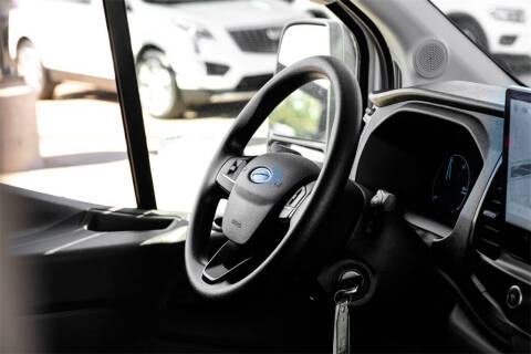 2022 Ford E-Transit 350