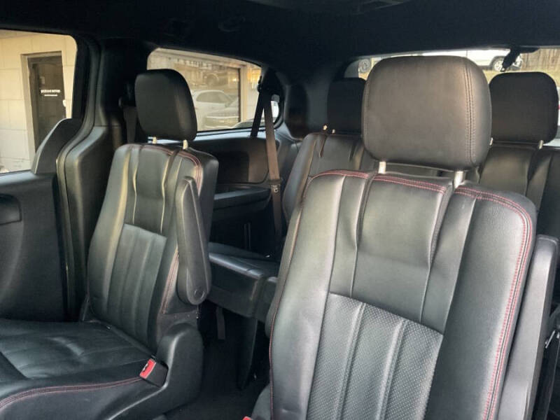 2016 Dodge Grand Caravan R/T
