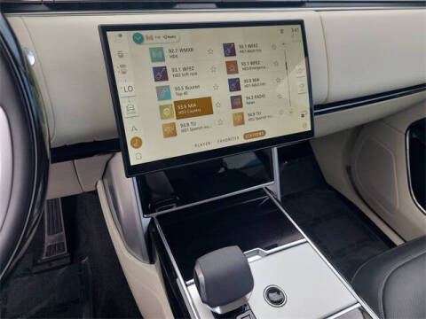 2024 Land Rover Range Rover P400 SE