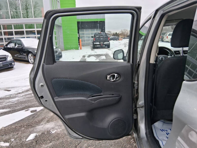 2014 Nissan Versa Note SV