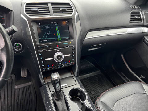 2017 Ford Explorer Sport