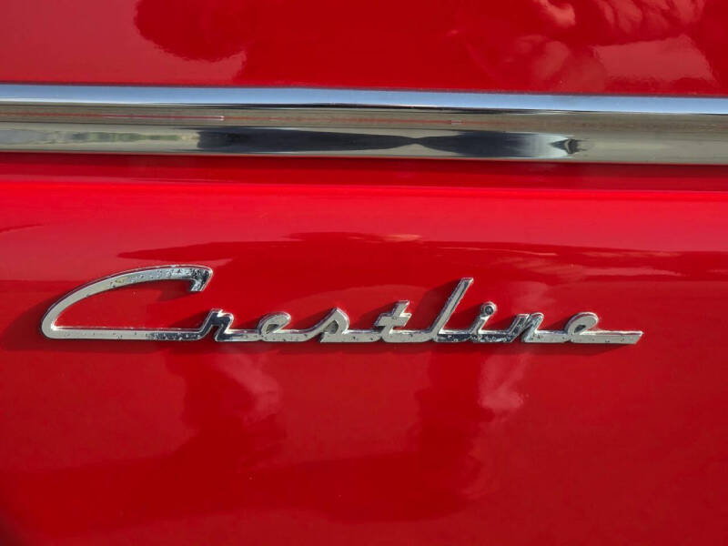 1954 Ford Crestline
