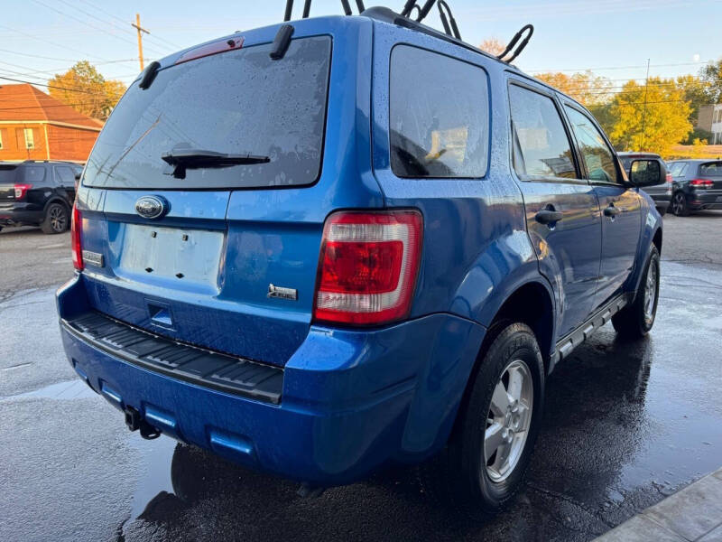 2011 Ford Escape XLT