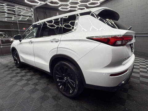 2023 Mitsubishi Outlander