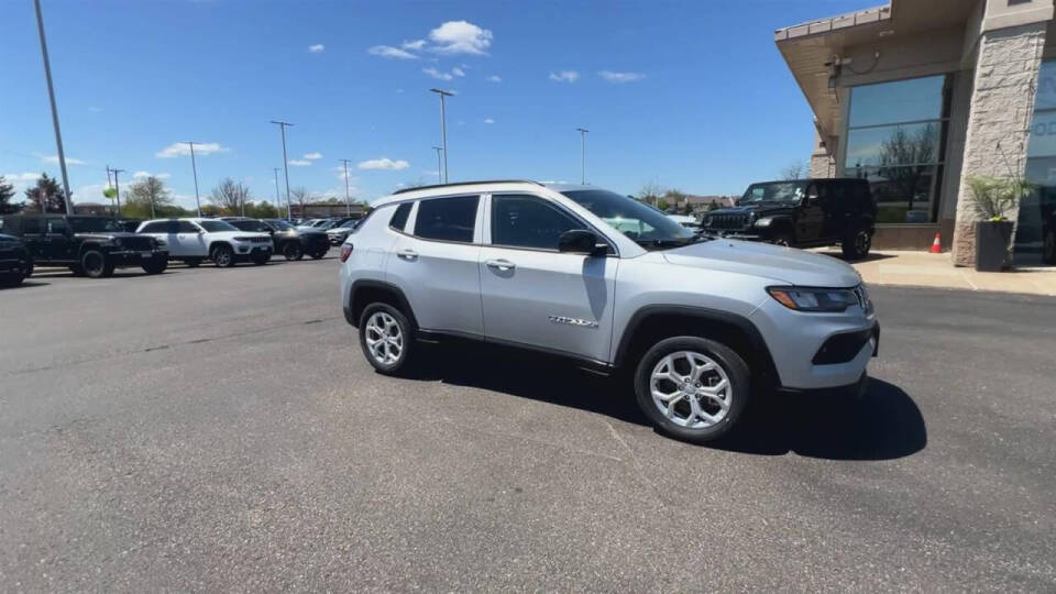 2024 Jeep Compass for sale at Victoria Auto Sales in Victoria, MN