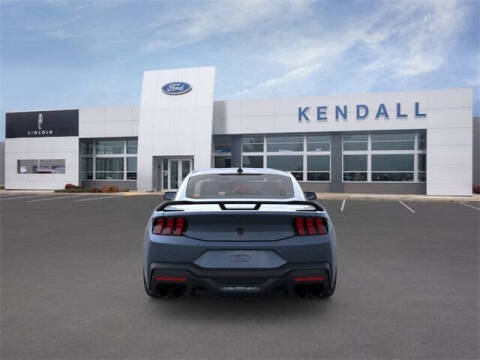 2025 Ford Mustang Dark Horse