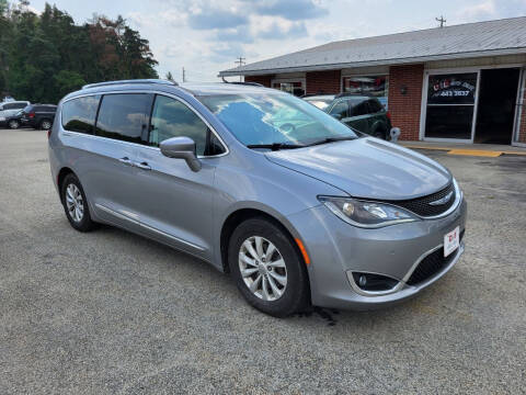 2018 Chrysler Pacifica Touring L