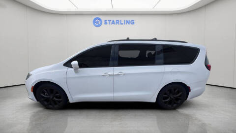 2019 Chrysler Pacifica Touring Plus