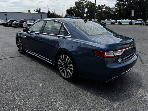2019 Lincoln Continental Select