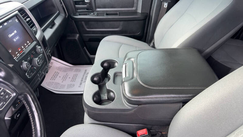 2021 RAM 1500 Classic Express