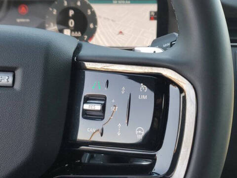 2024 Land Rover Range Rover Evoque P250 Dynamic SE