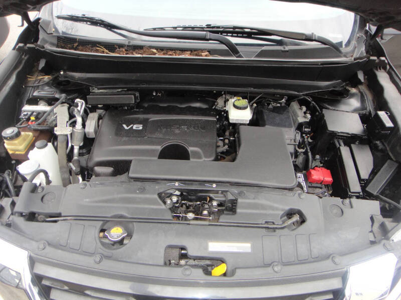 2019 Nissan Pathfinder S