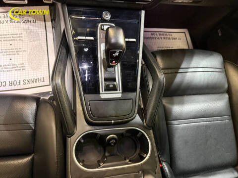 2019 Porsche Cayenne S