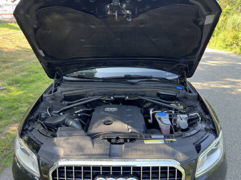 2016 Audi Q5 2.0T quattro Premium Plus