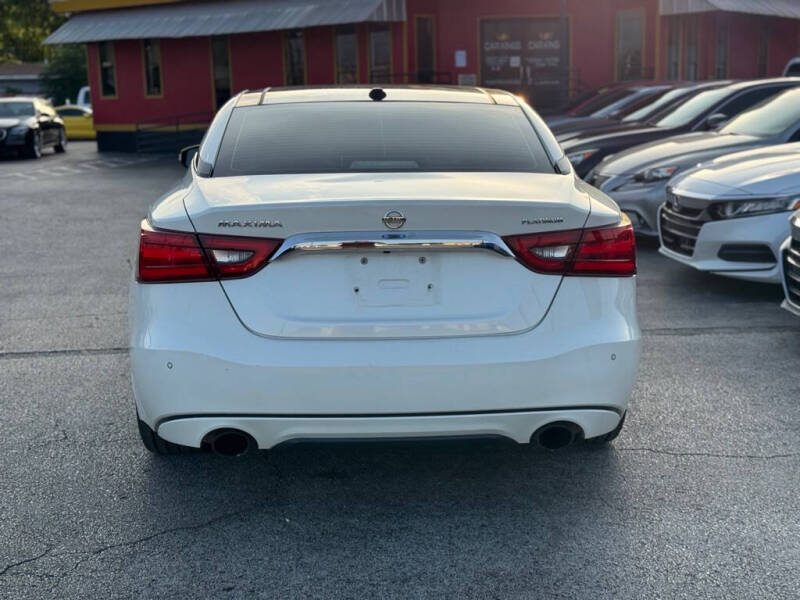 2017 Nissan Maxima