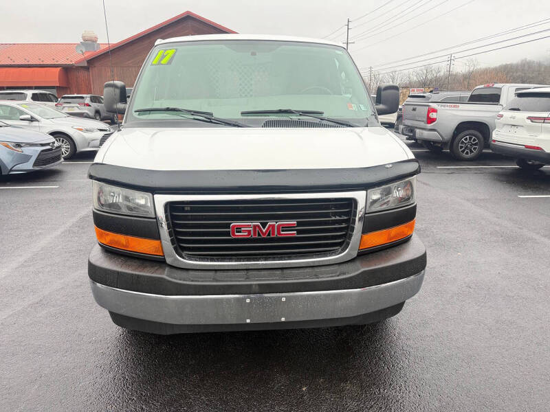 2017 GMC Savana 2500