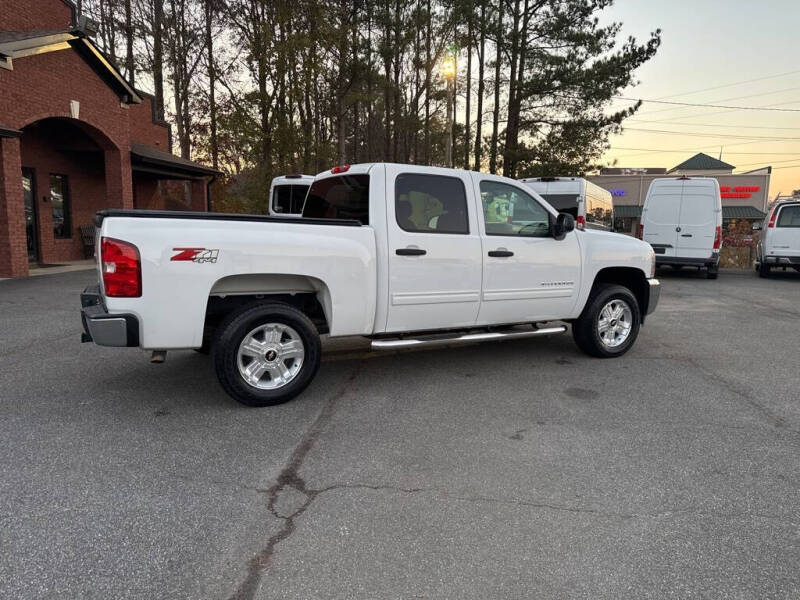 2013 Chevrolet Silverado 1500 LT photo 13