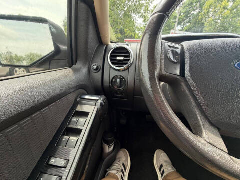 2010 Ford Explorer XLT