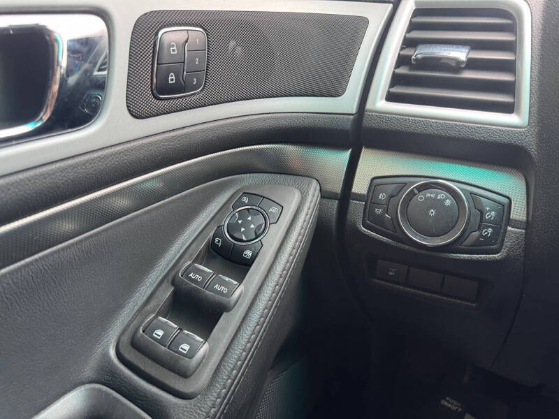 2014 Ford Explorer Sport