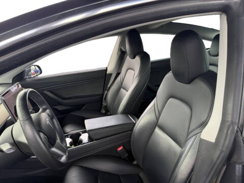 2019 Tesla Model 3 Mid Range