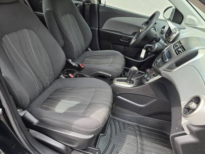 2012 Chevrolet Sonic LT