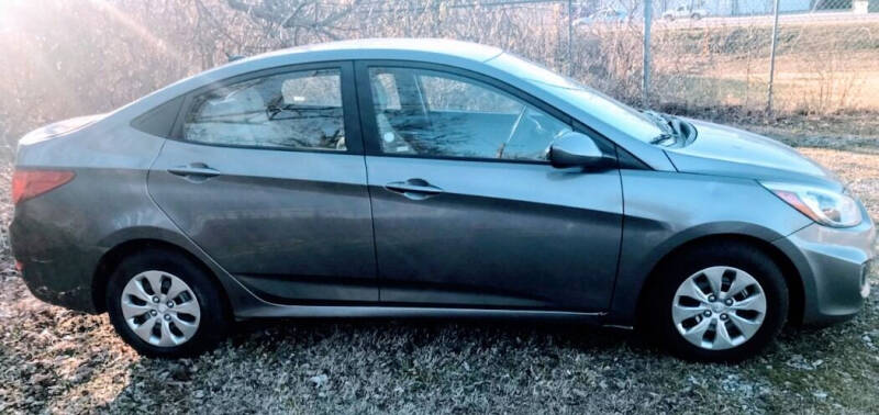 2017 Hyundai Accent SE