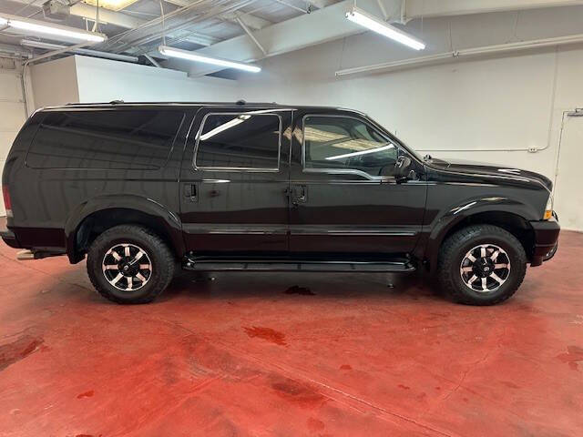 2003 Ford Excursion XLT