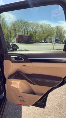 2016 Porsche Cayenne S