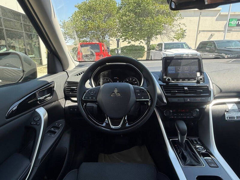 2026 Mitsubishi Eclipse Cross SE