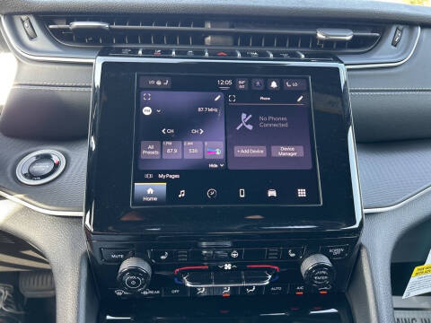 2024 Jeep Grand Cherokee Altitude