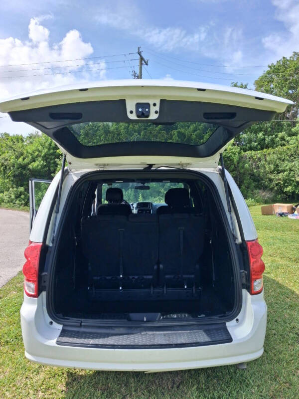 2017 Dodge Grand Caravan SE