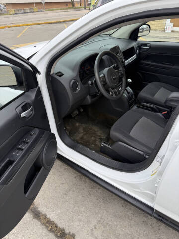 2016 Jeep Compass Sport