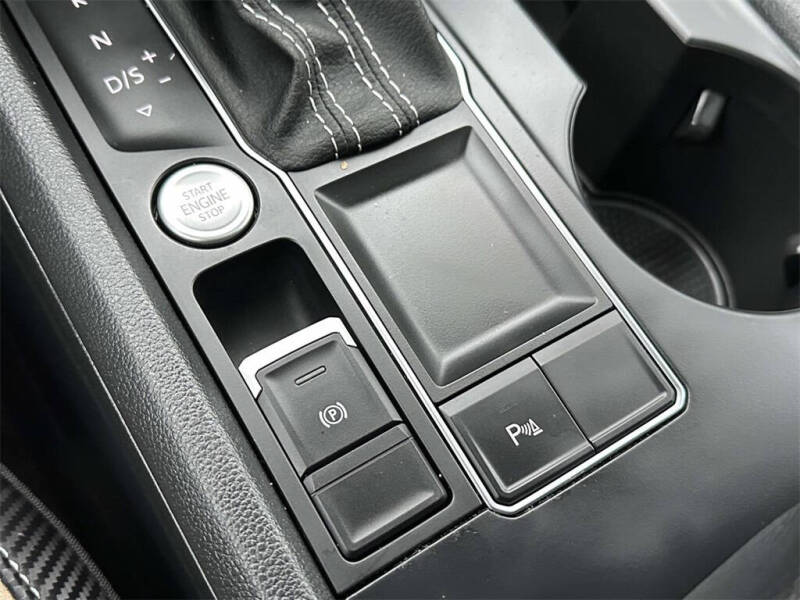 2021 Volkswagen Atlas Cross Sport V6 SE