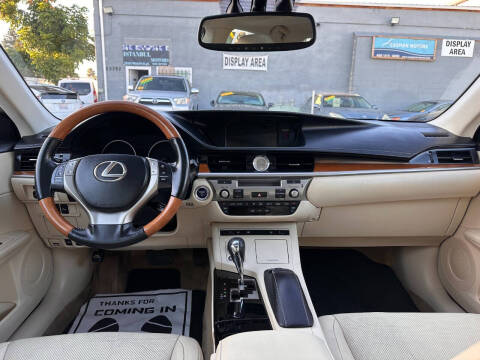 2013 Lexus ES 300h