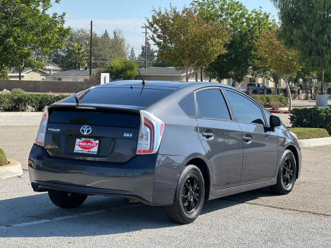 2015 Toyota Prius Two