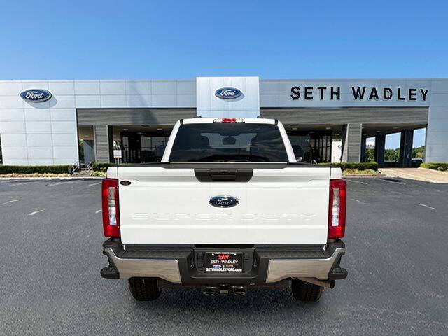 2025 Ford F-350 Super Duty XLT