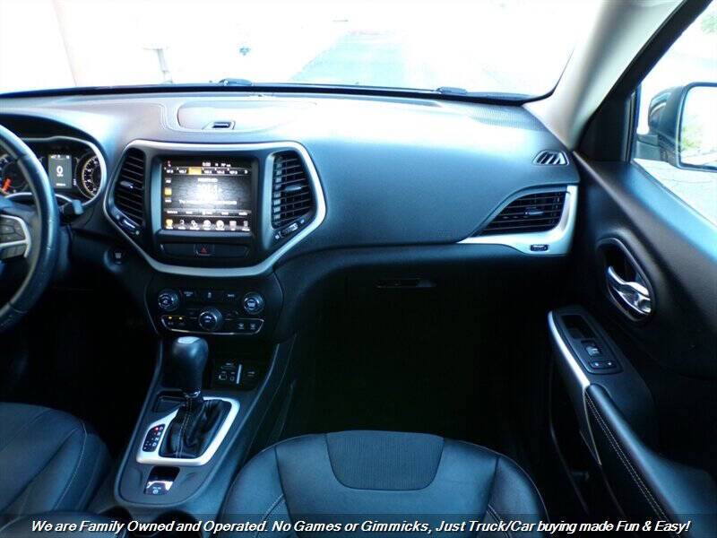 2018 Jeep Cherokee Latitude Plus