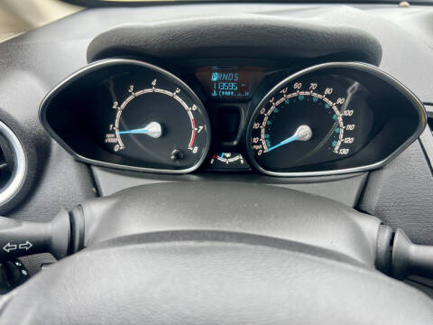 2017 Ford Fiesta SE