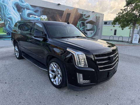 2018 Cadillac Escalade ESV Premium Luxury