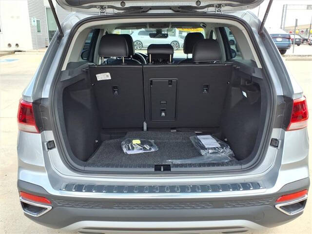 2024 Volkswagen Taos SE