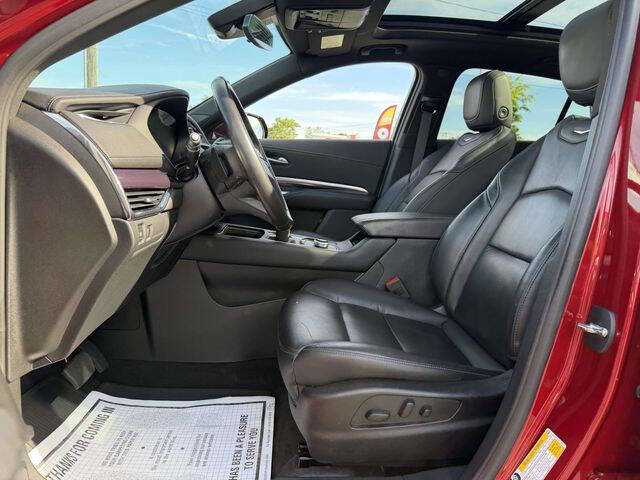 2023 Cadillac XT4 Luxury