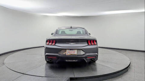 2024 Ford Mustang EcoBoost