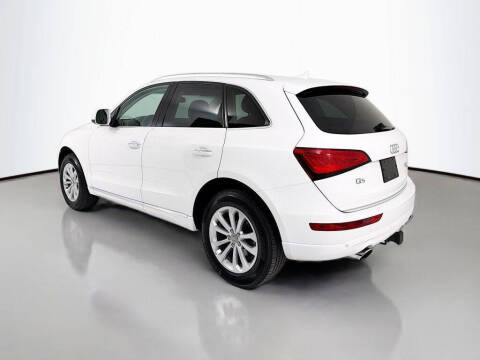 2015 Audi Q5 2.0T quattro Premium Plus