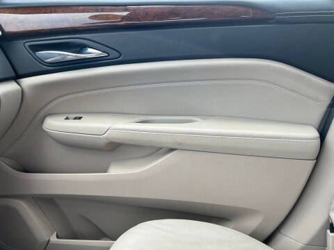 2011 Cadillac SRX Luxury Collection