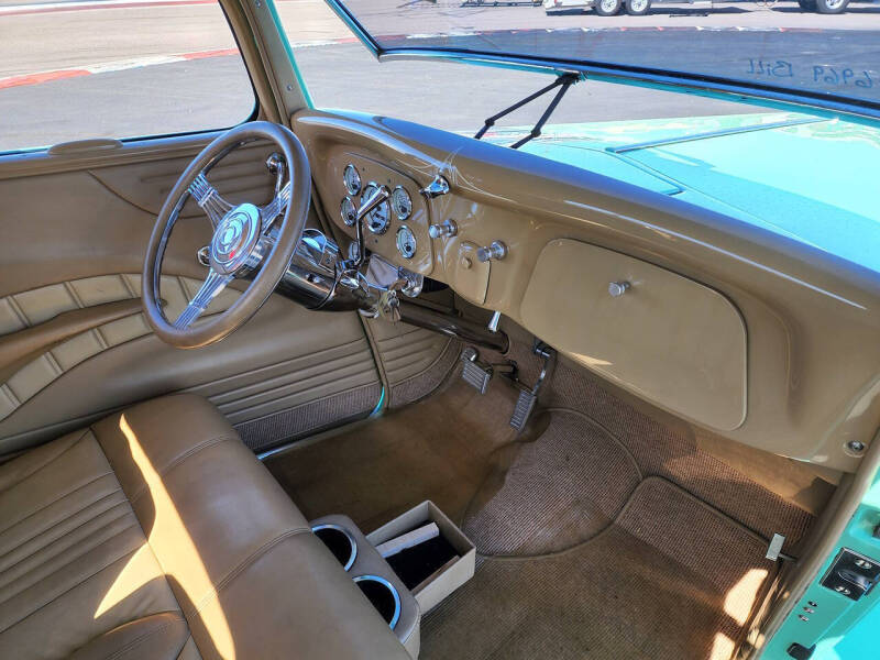 1934 Ford 5 Window