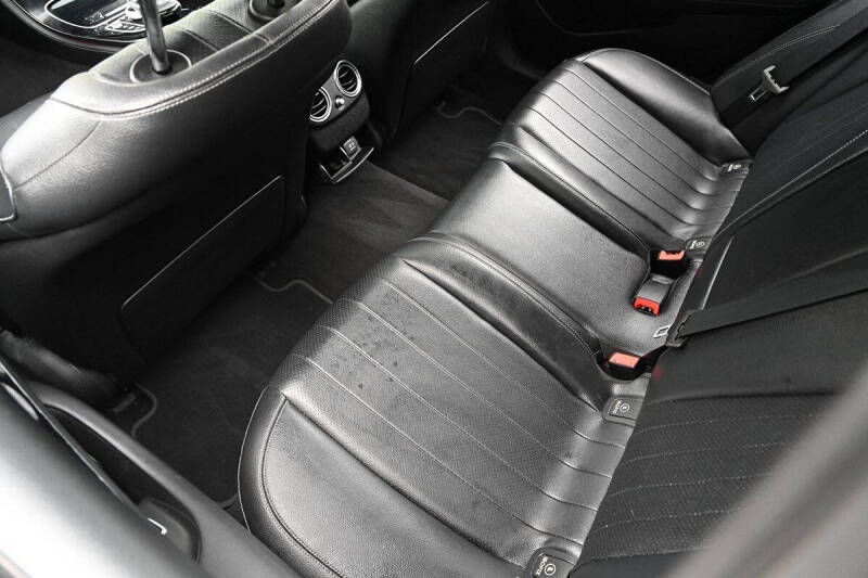 2017 Mercedes-Benz E-Class E 300 4MATIC