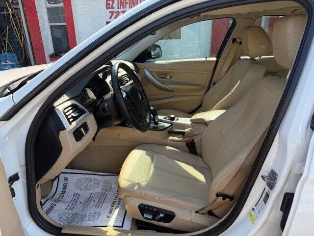 2015 BMW 3 Series 320i